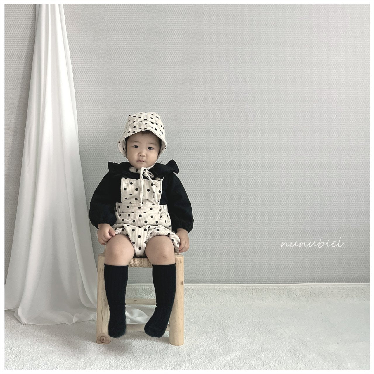 Dot romper & bonnet