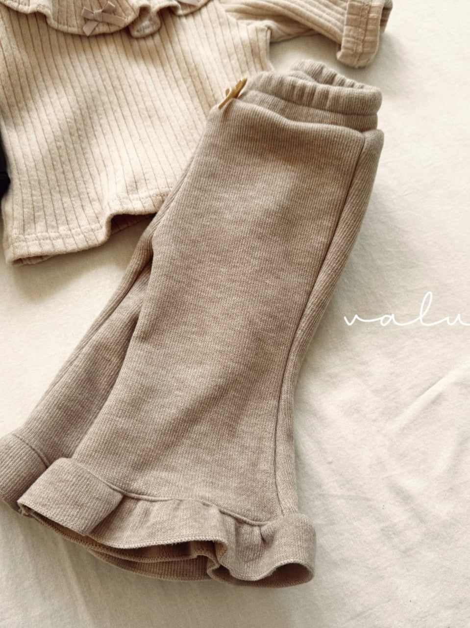 Frill bootcut pants (baby)
