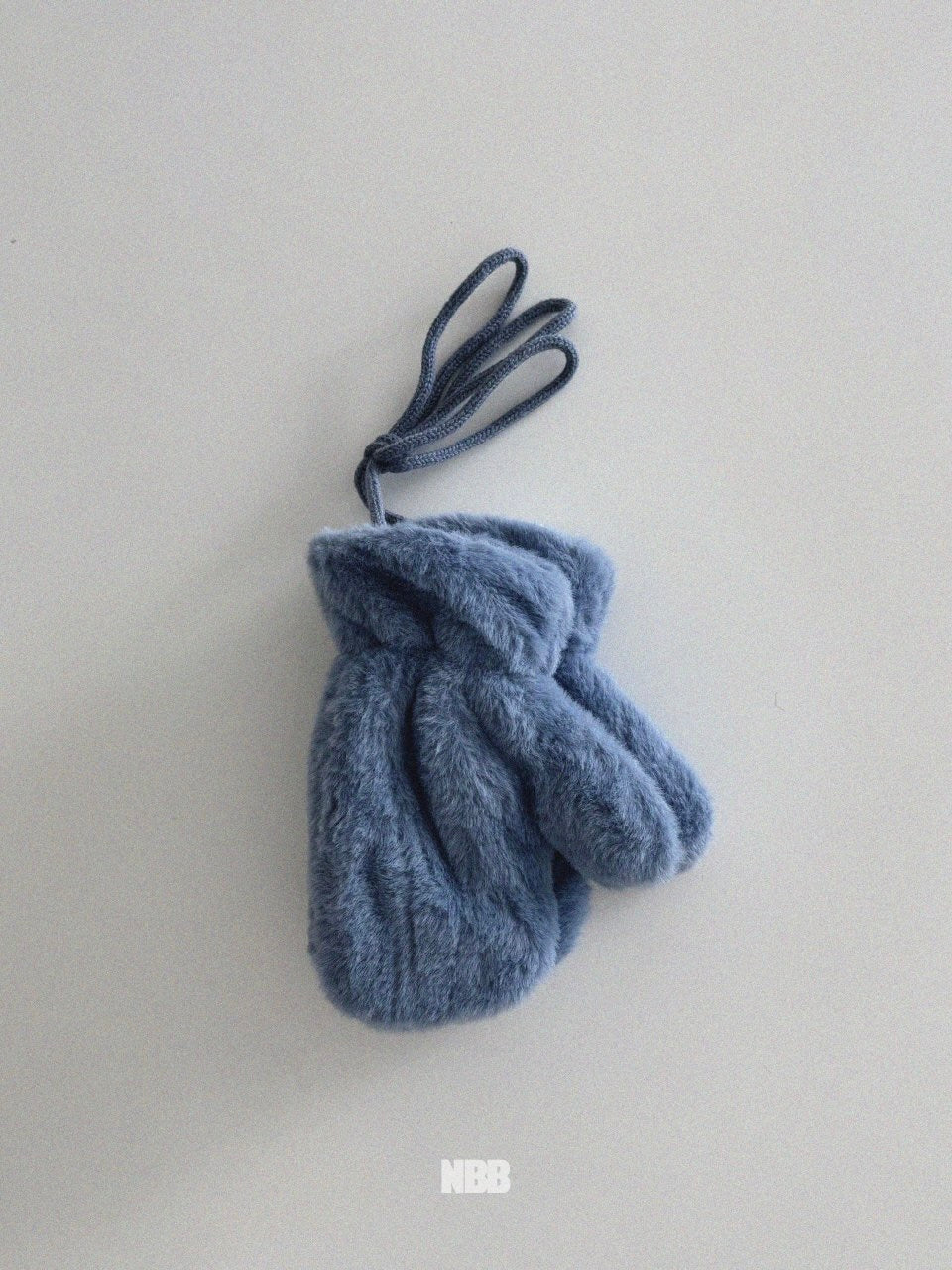 Winter fluffy gloves