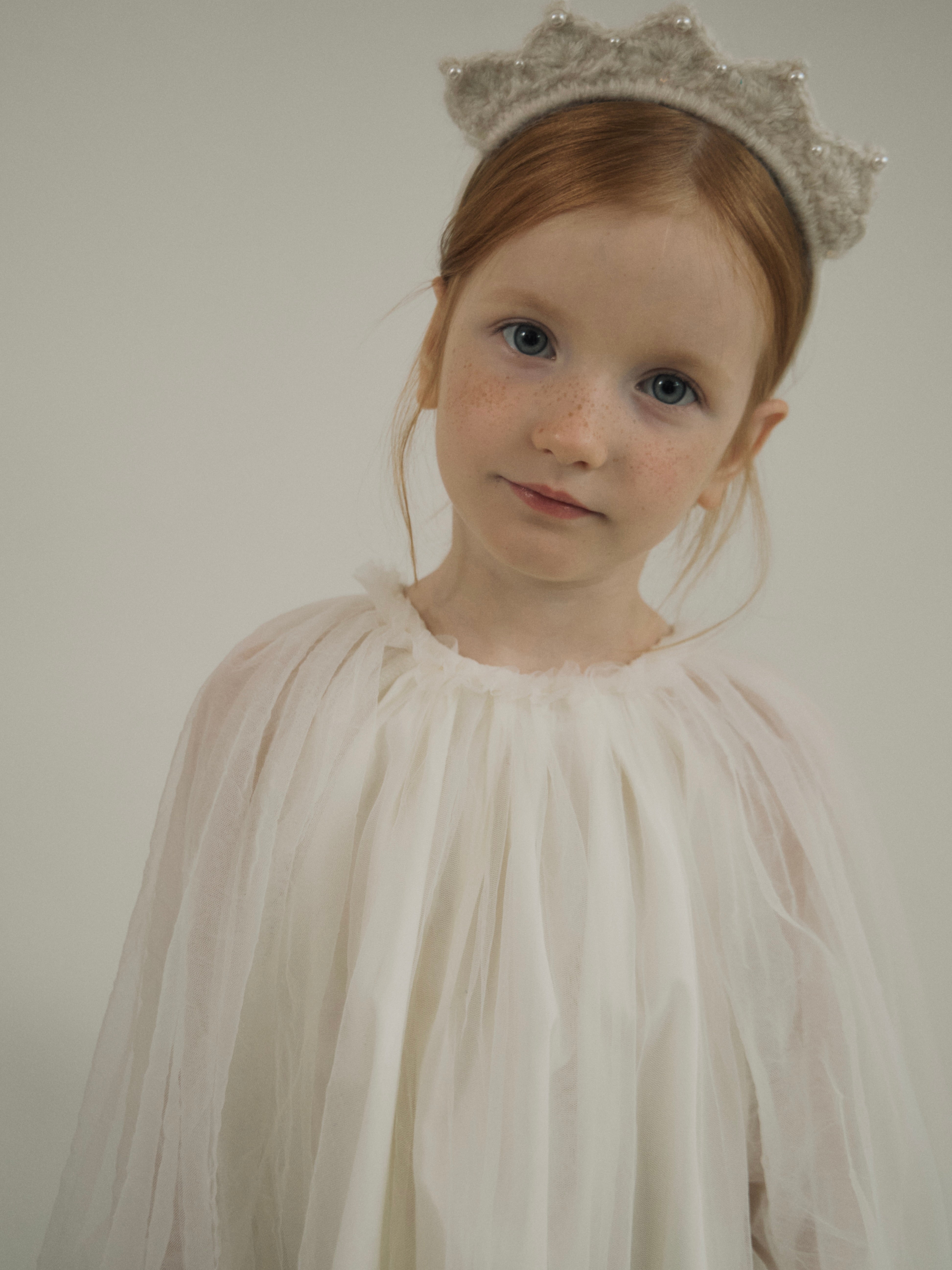 Ellin knit crown (handmade)