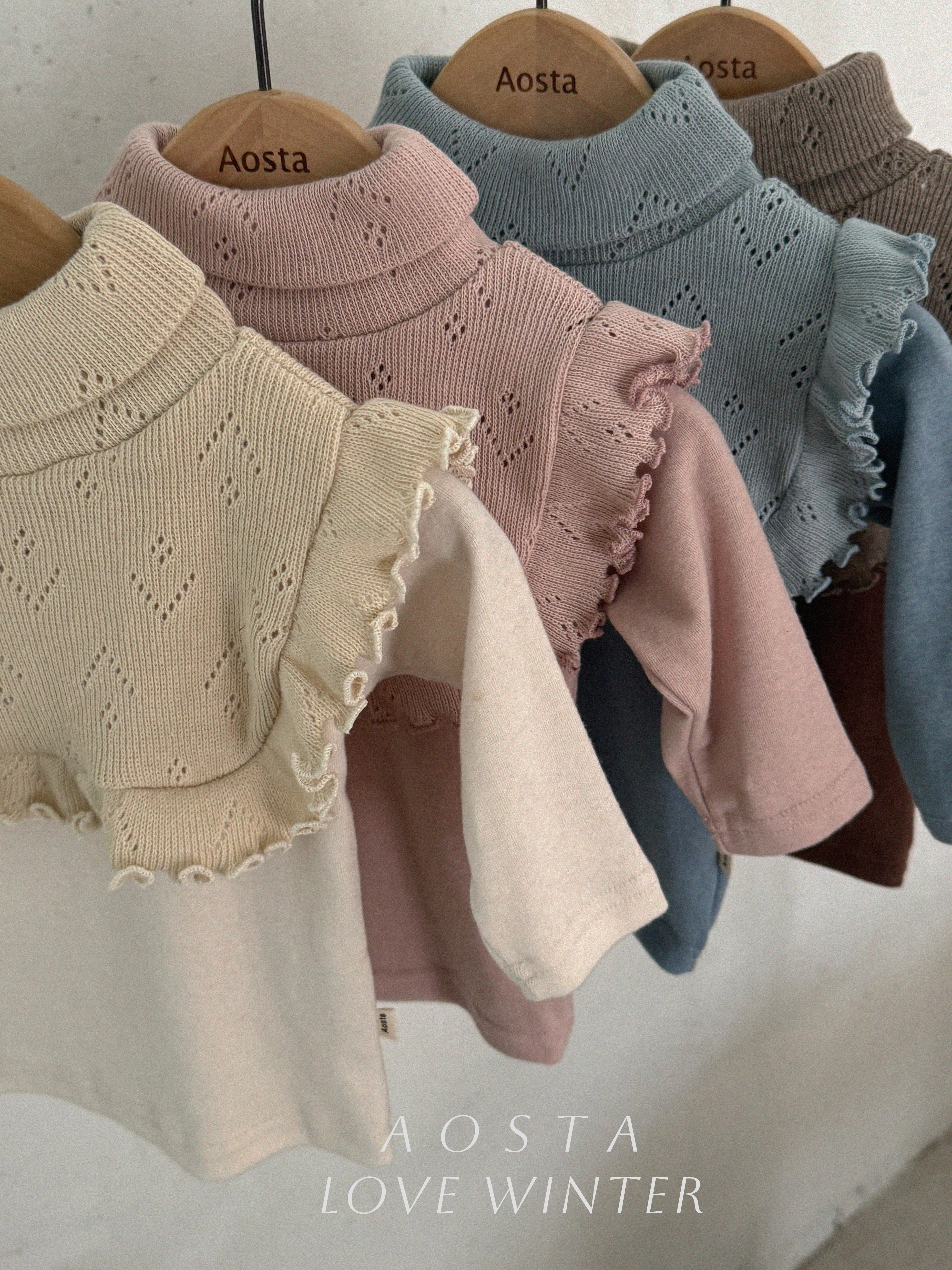 Reete frill turtleneck