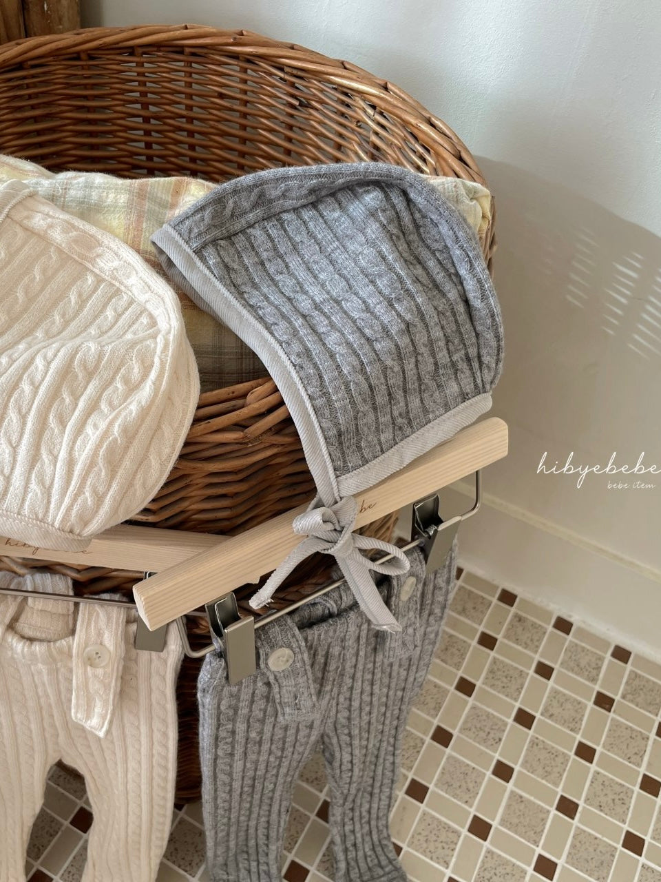 Ellis knit suspender leggings set