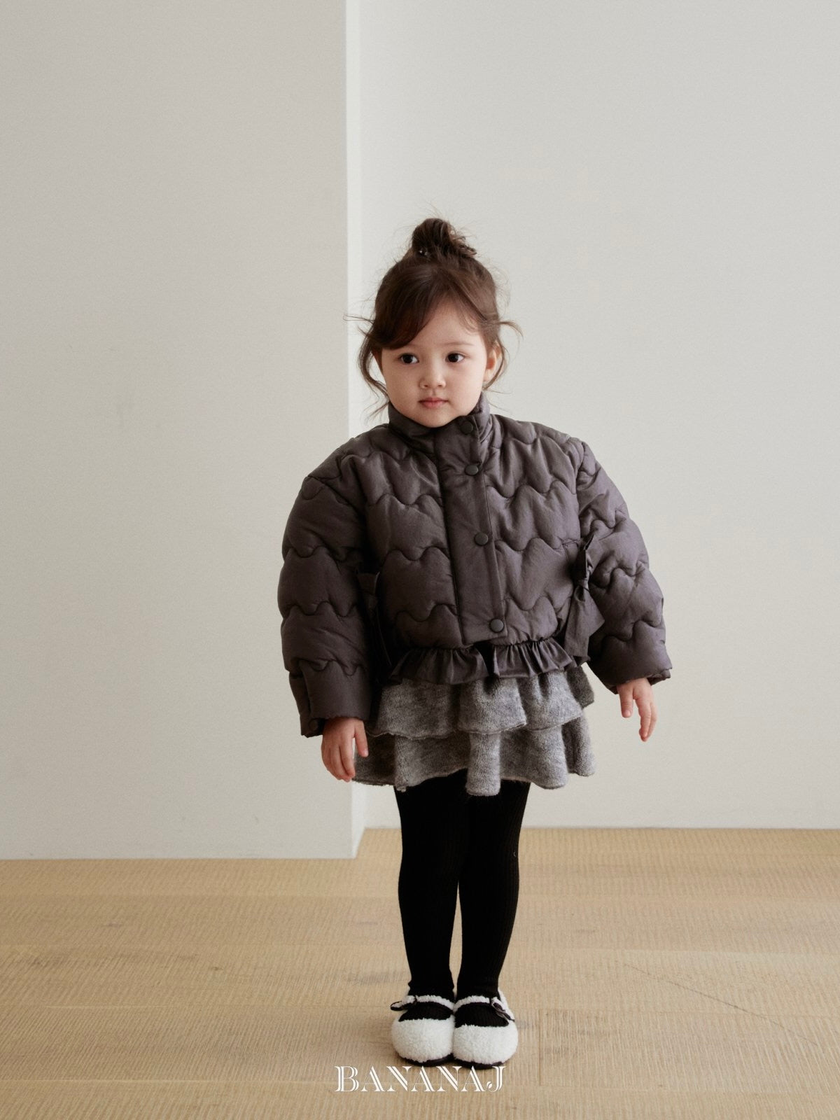 Ribbon padding jacket