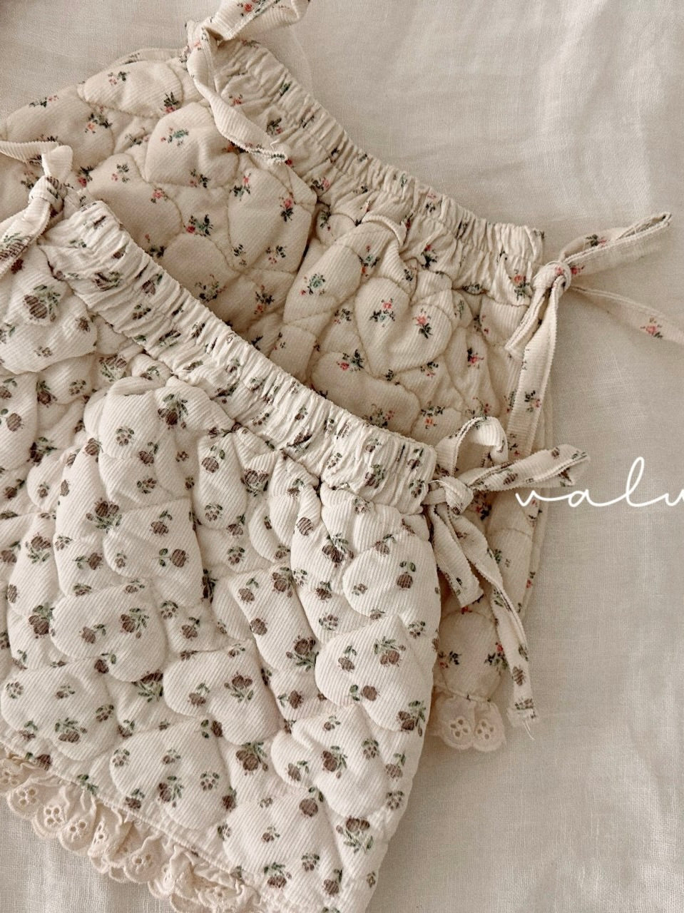 Flower padded skirt (baby)