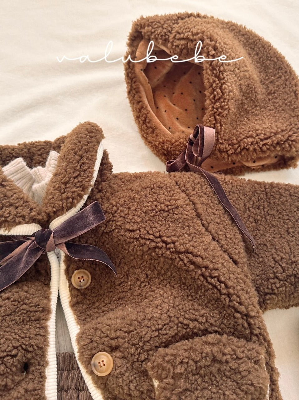 Teddy bear reversible bonnet (baby)