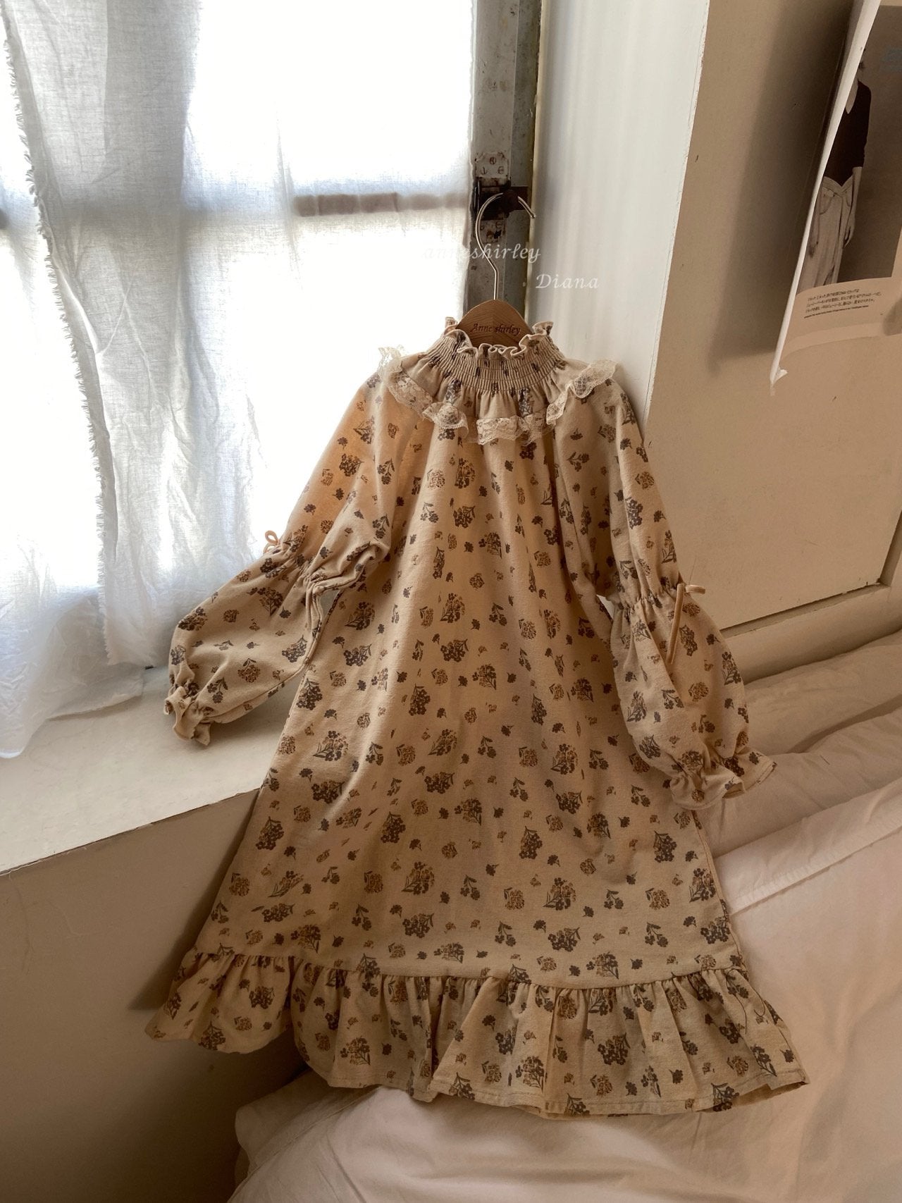 Romance smock one piece