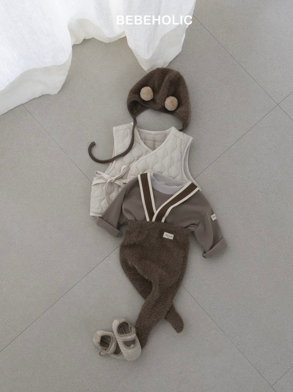 Angora footed leggings