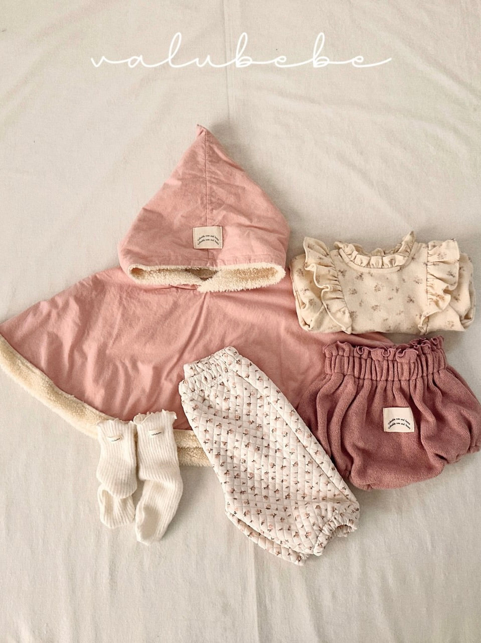 Cocoon fluffy hooded cape (baby)