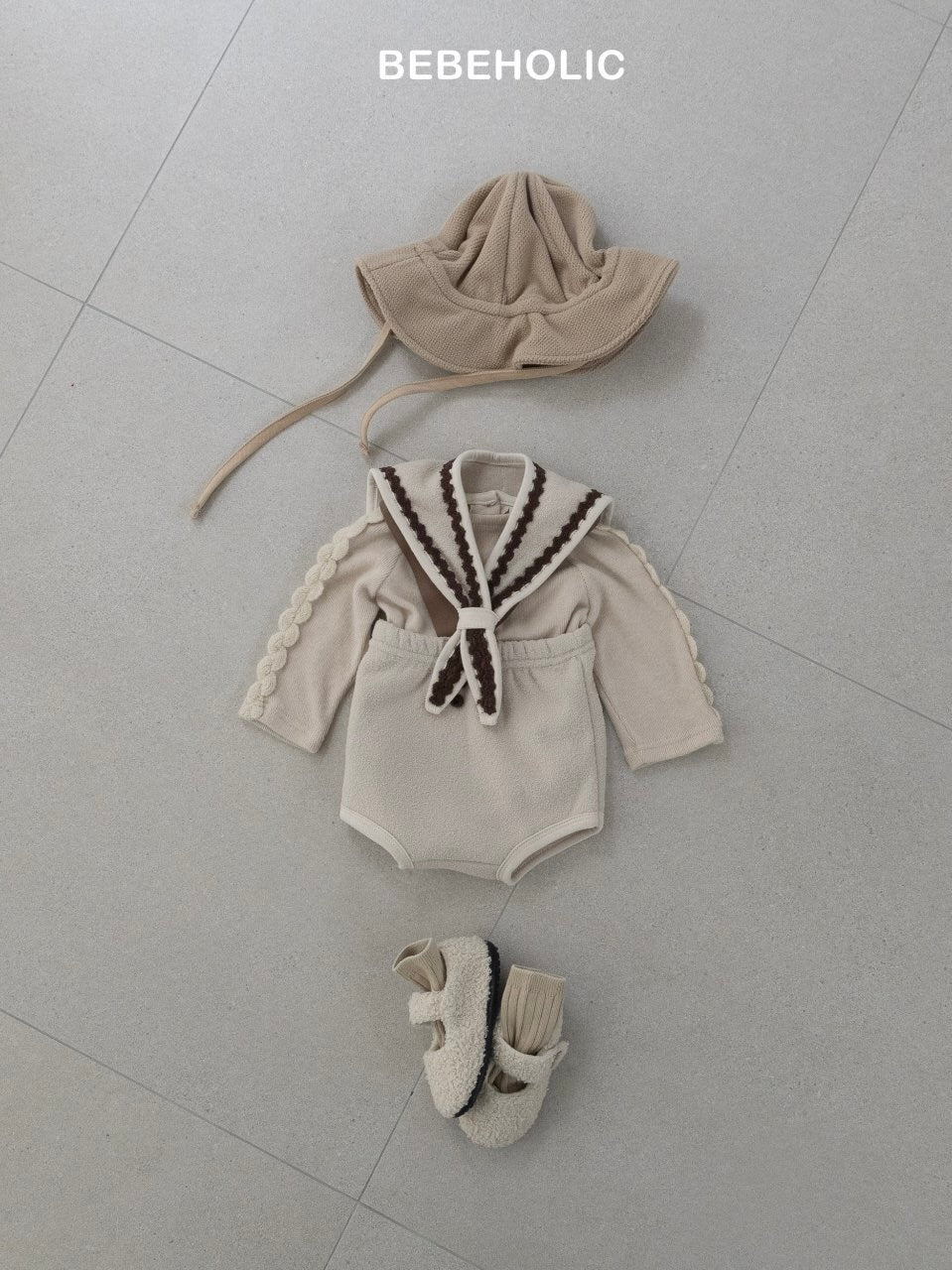 Scarf + terry bloomer set