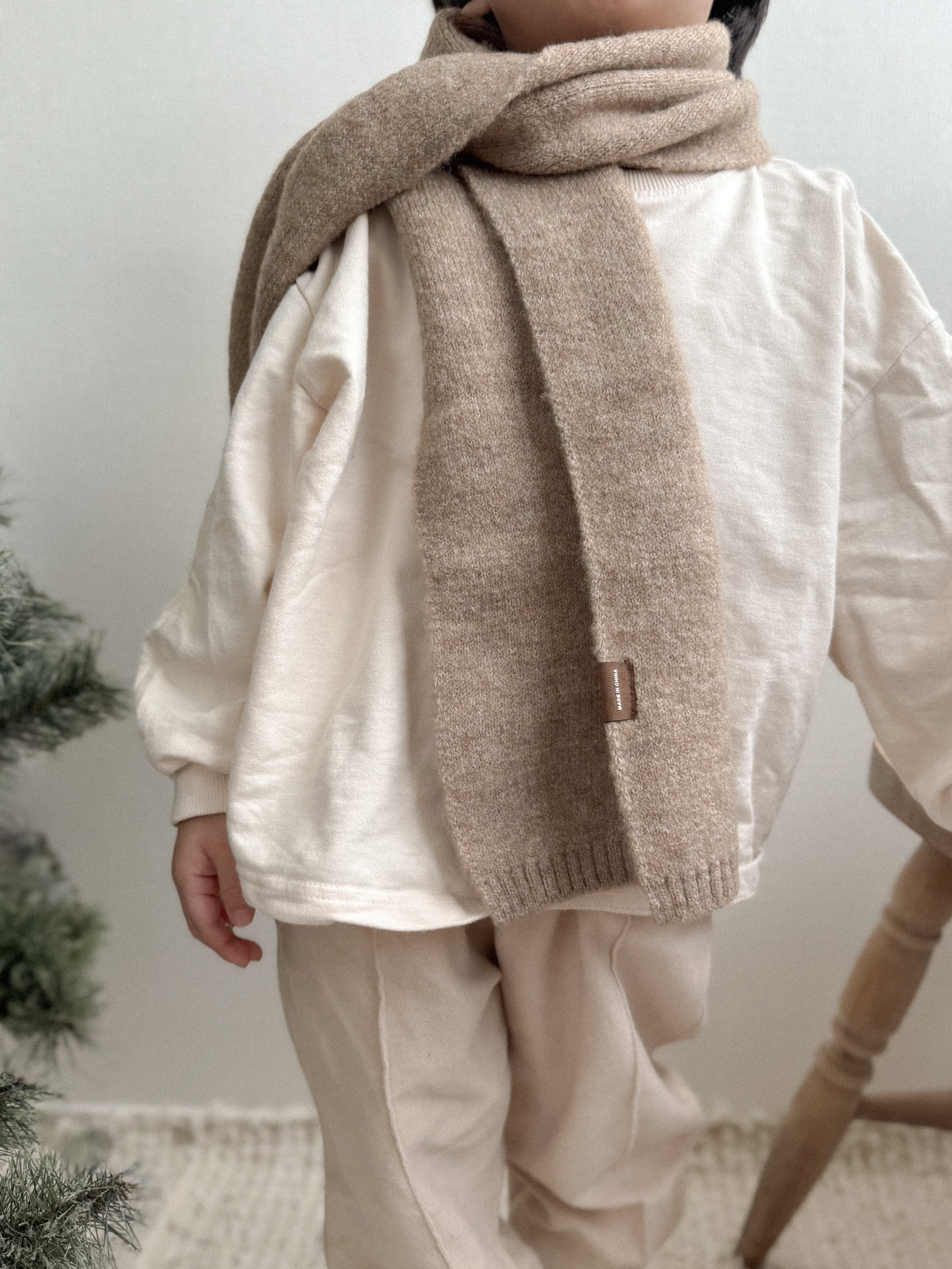 Noah knit muffler