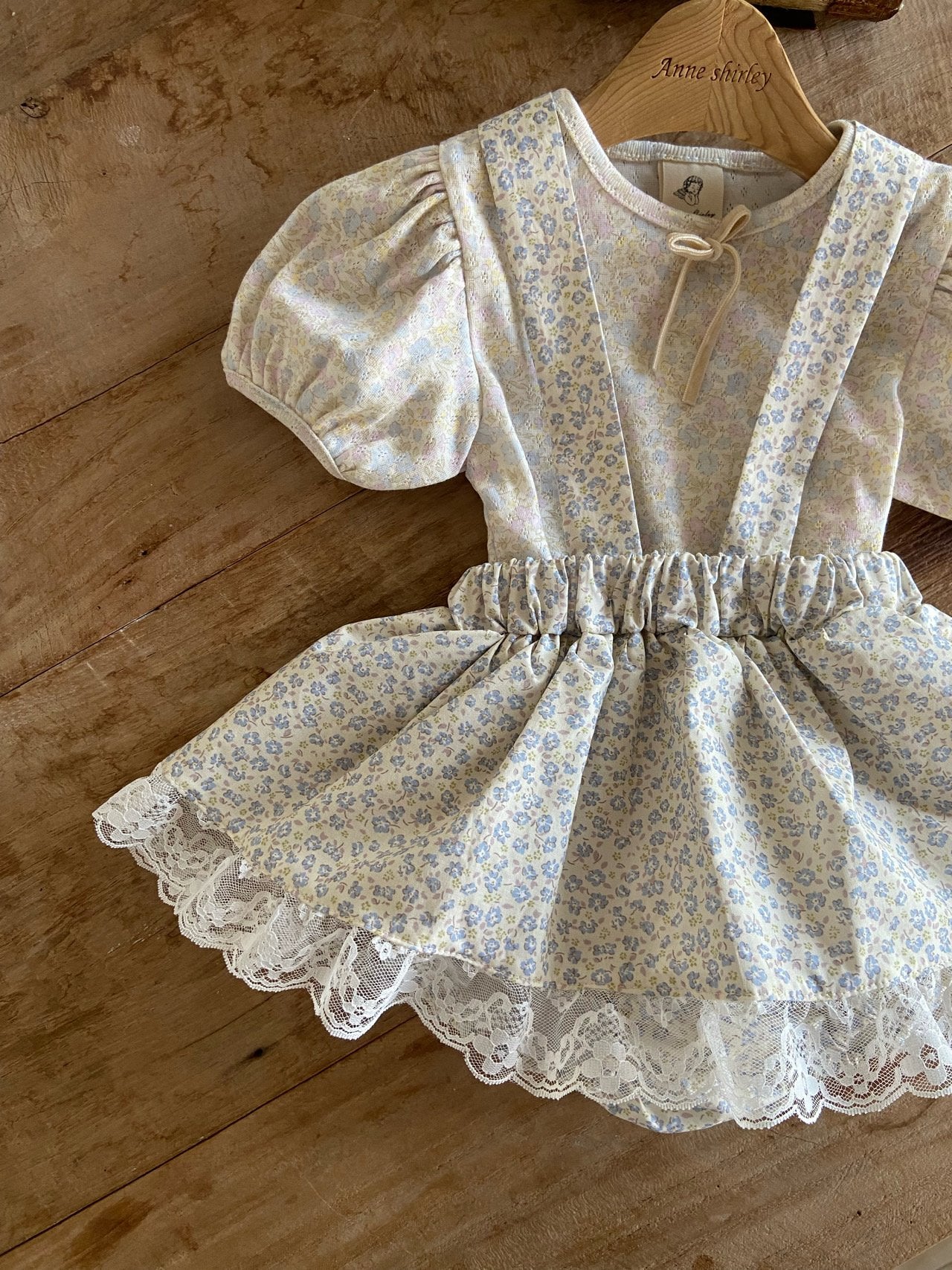 Anais T shirt