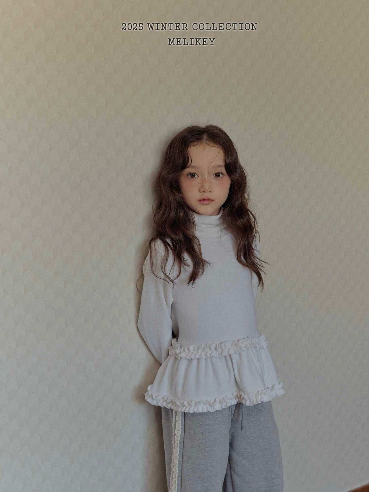 Tutu frill turtle neck T