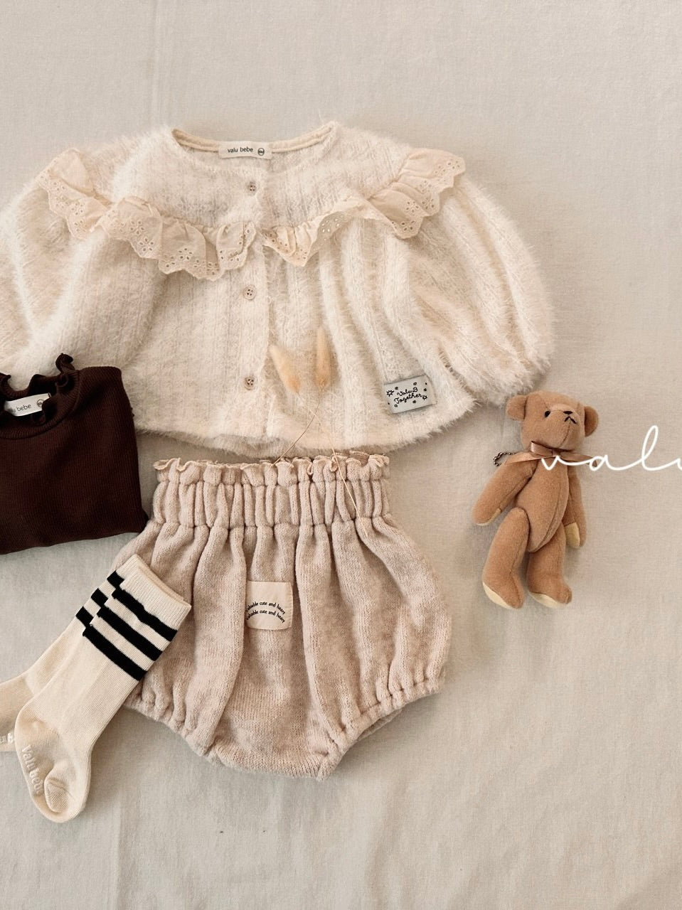 Soft pastel bloomer (baby)