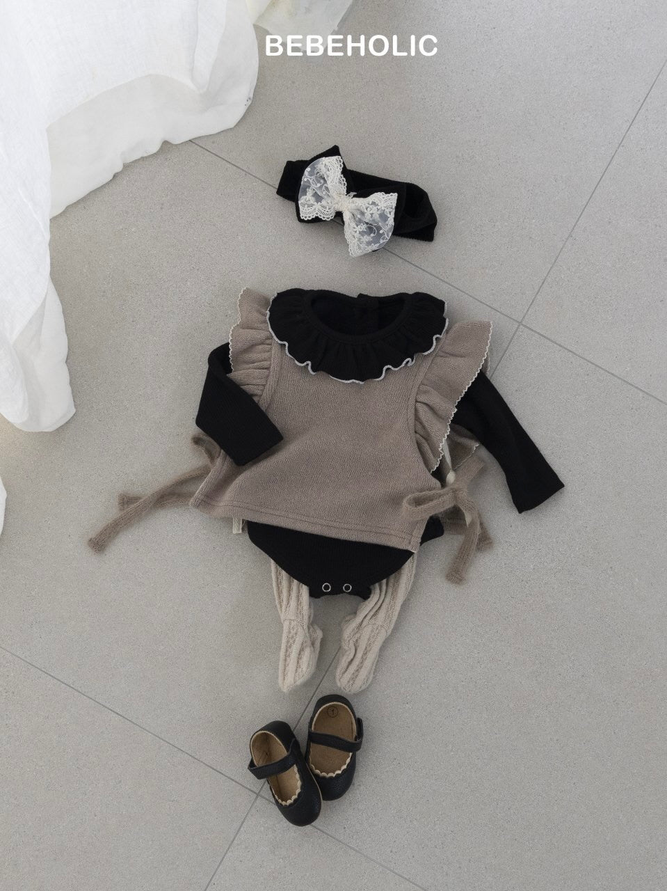 Diana ruffle rompers