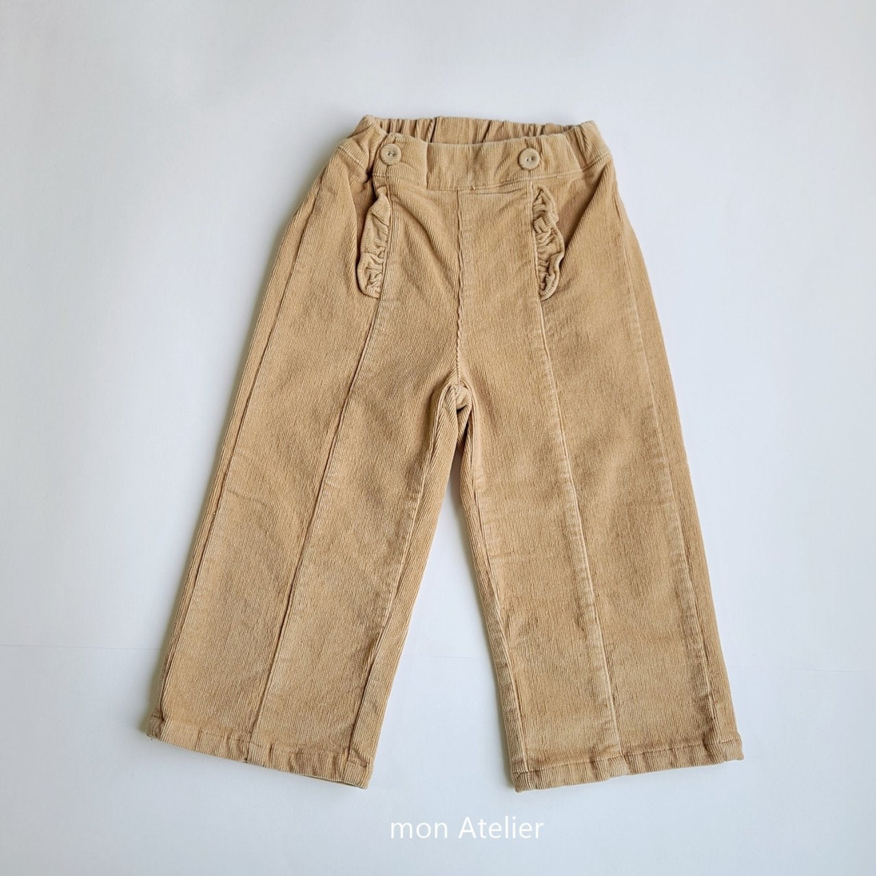 Frill corduroy pants