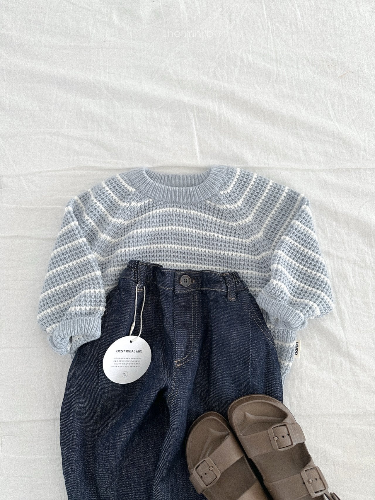 Turtle Pintuck Pants