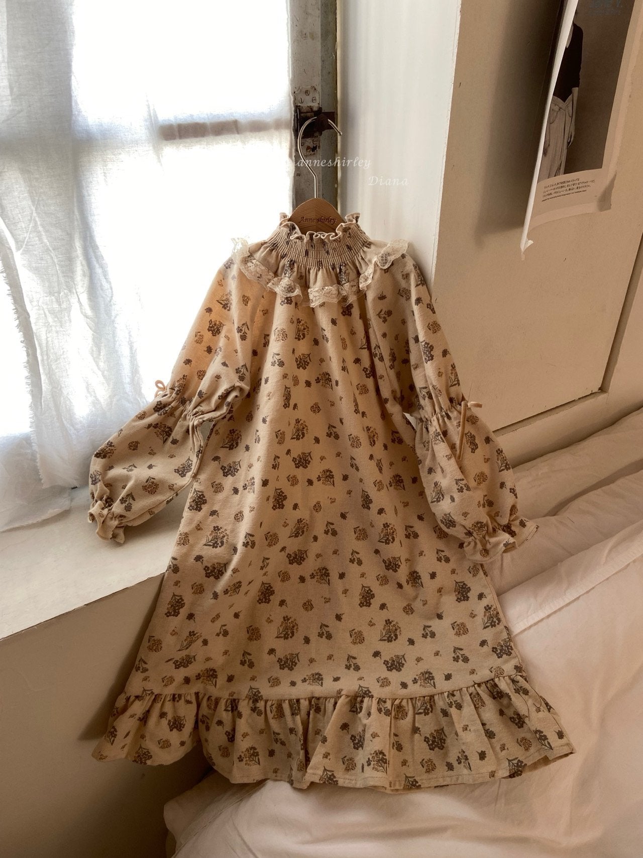 Romance smock one piece