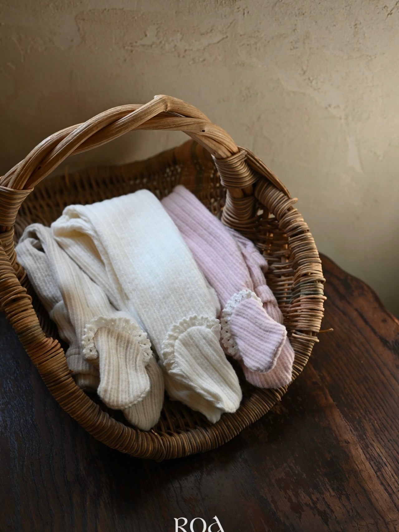 Frill footed leggings