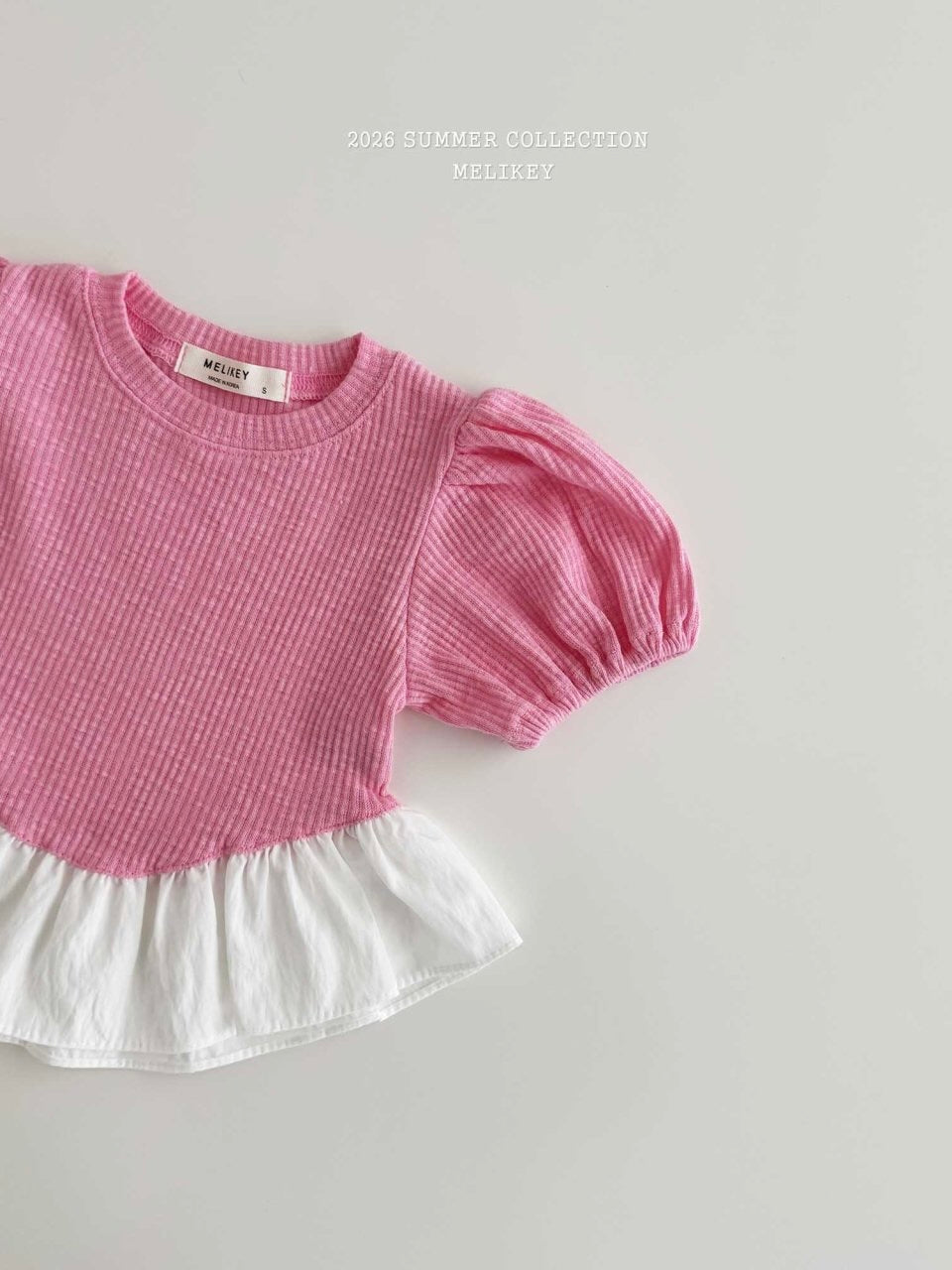 Maple contrast T shirt