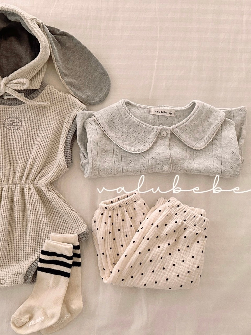 Eyelet sailor cardigan