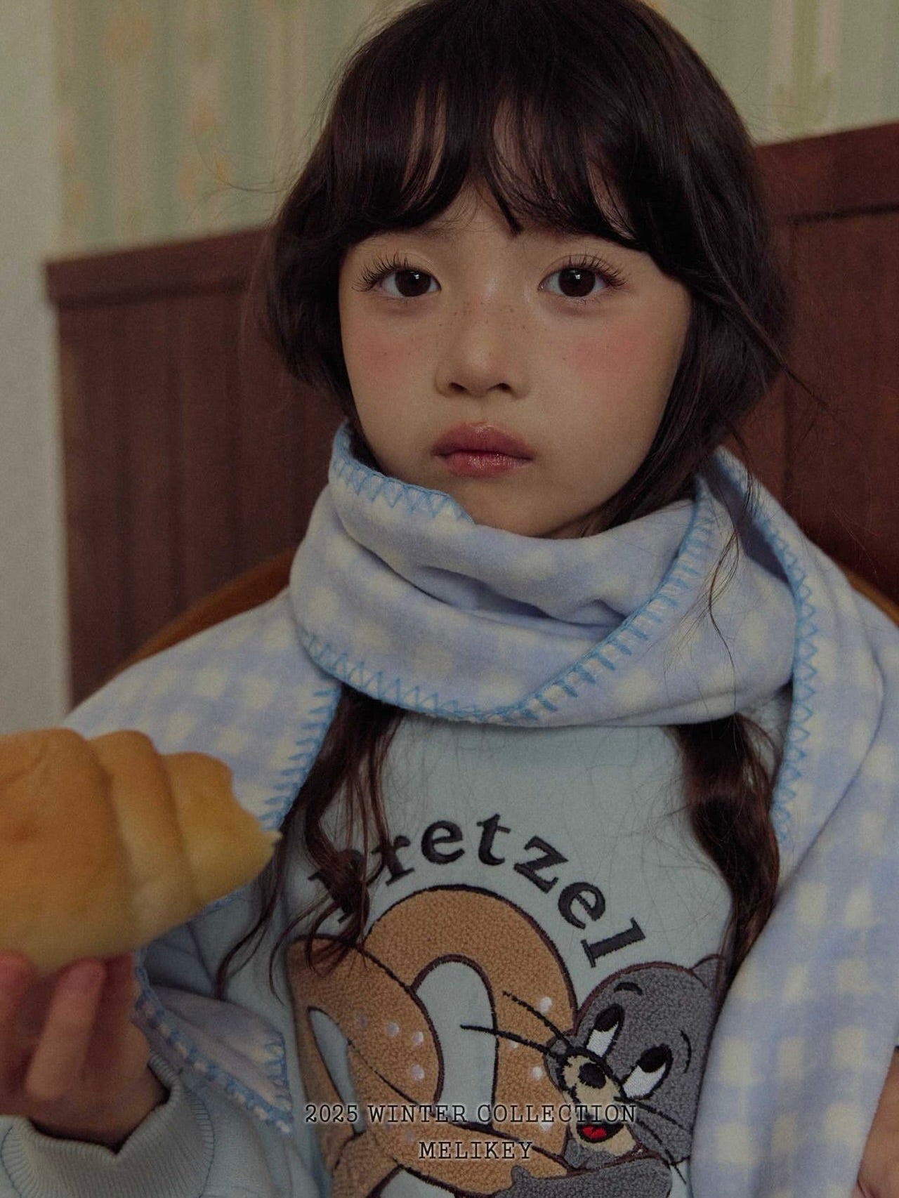 Fleece check muffler