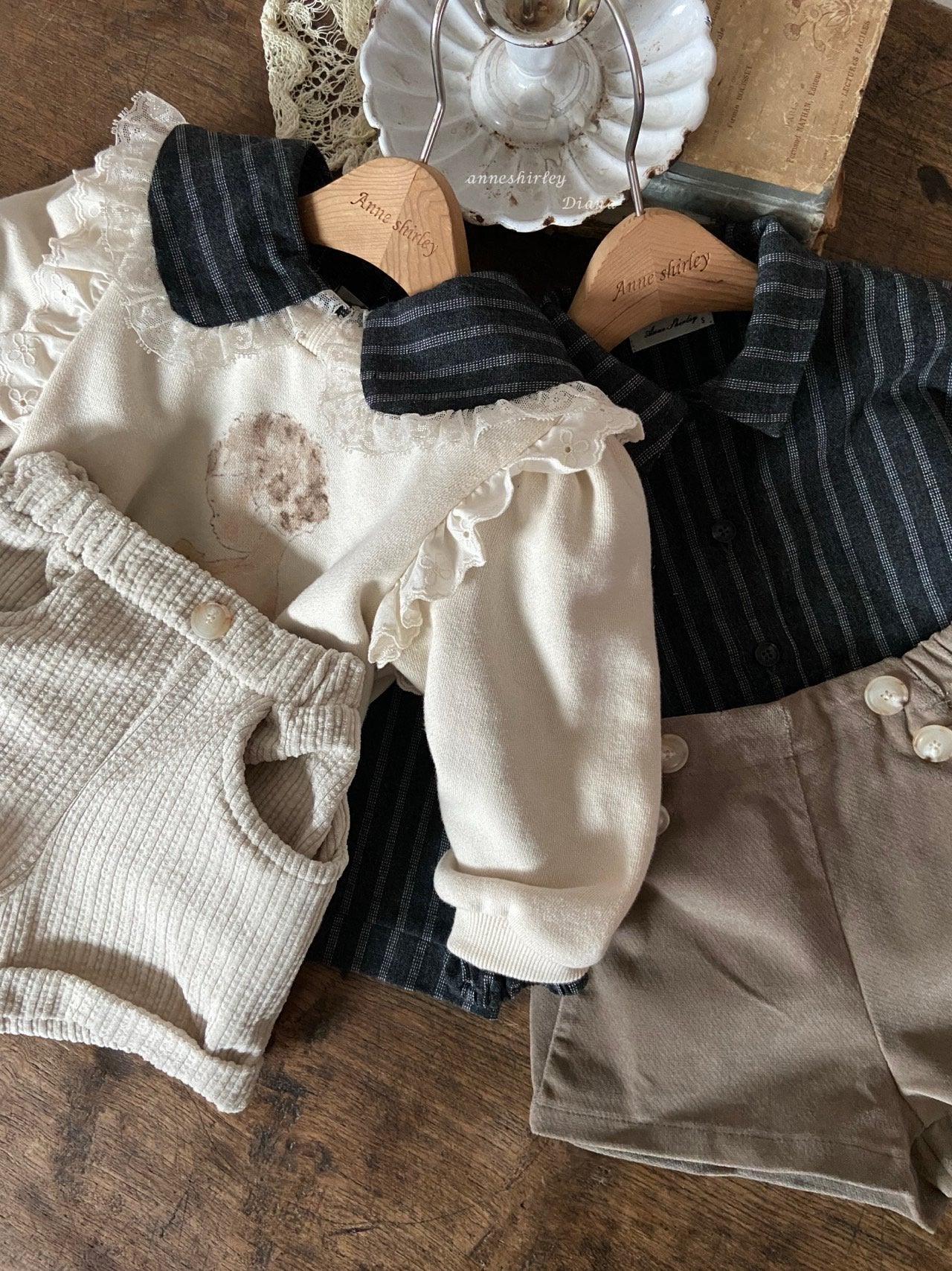 Girl's blouse (stripe)