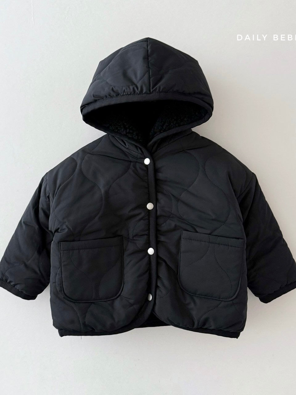 Reversible hooded jumper