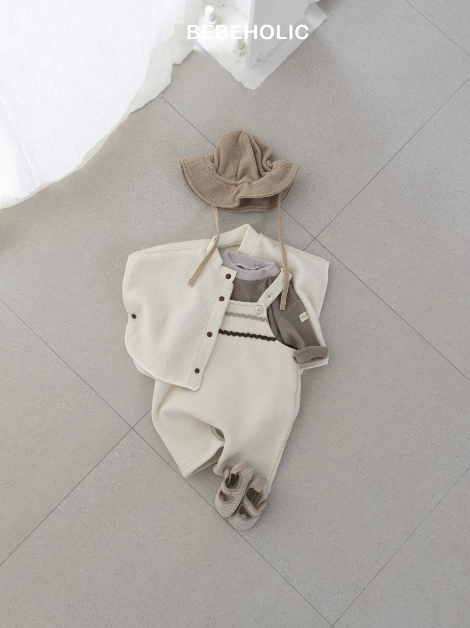 Mori suspender rompers