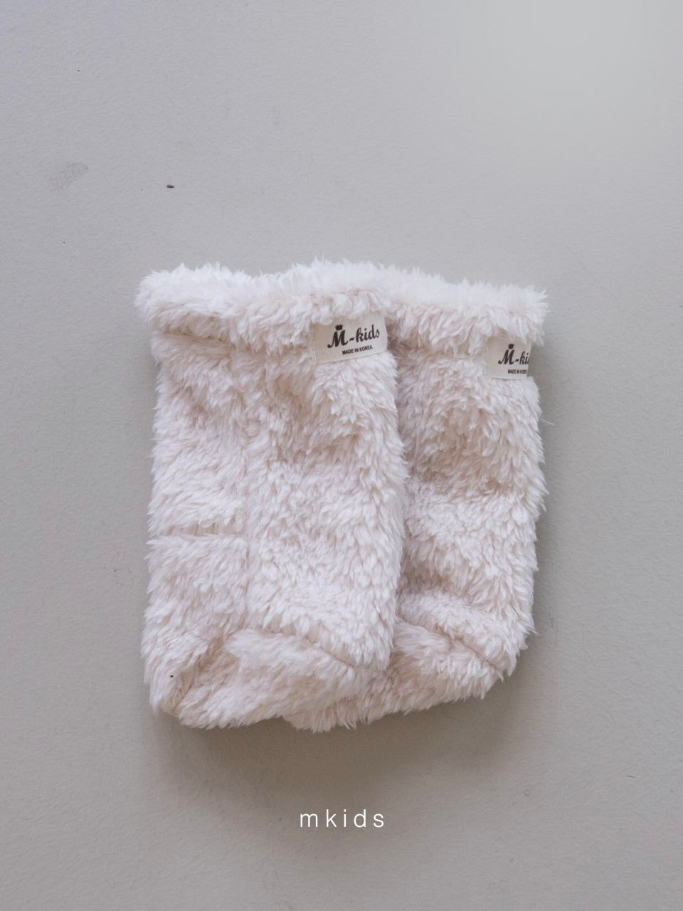 Soft fleece foot muff