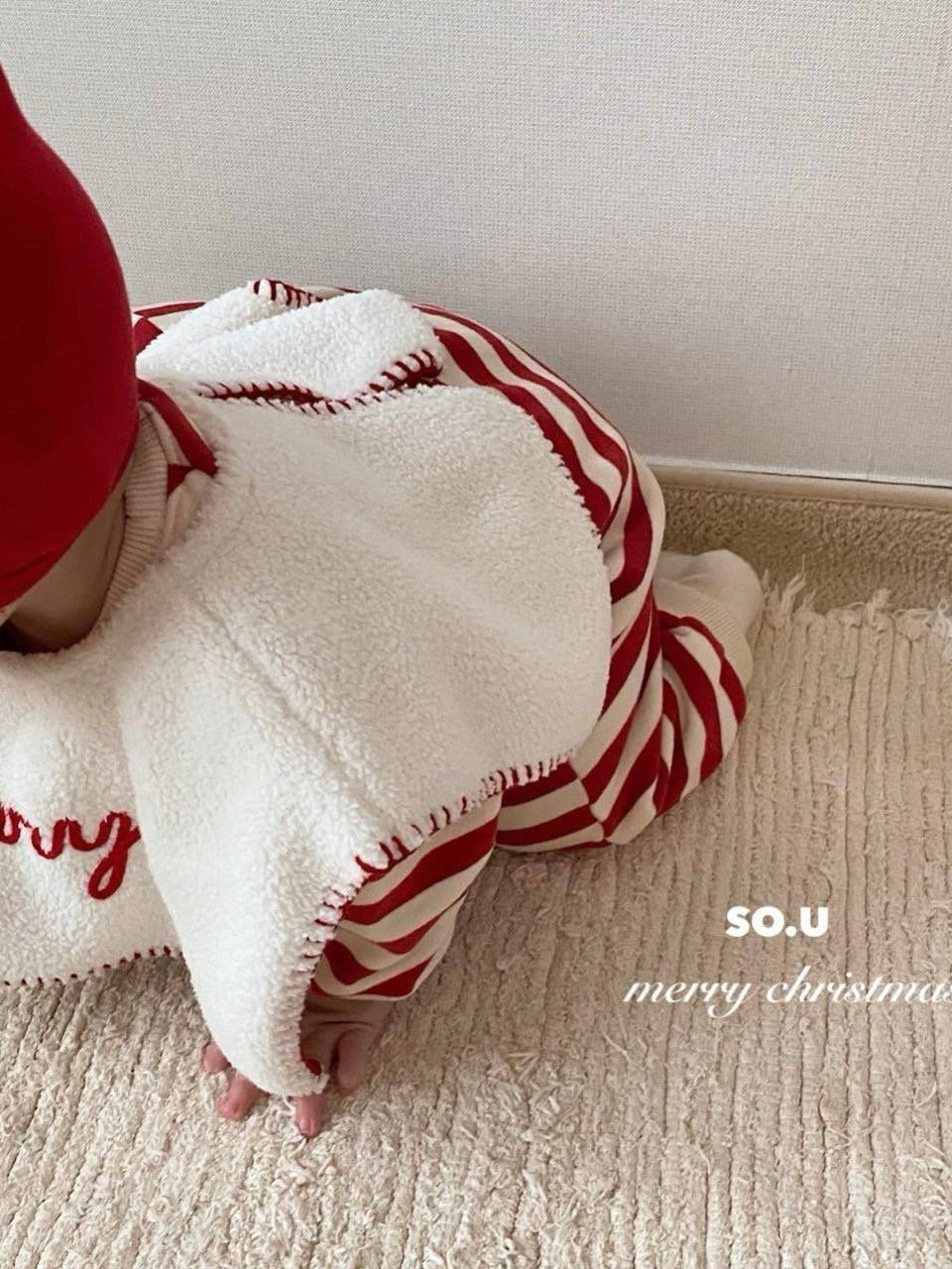 Christmas embroidered cape