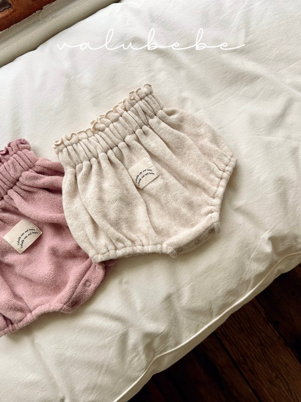 Soft pastel bloomer (baby)