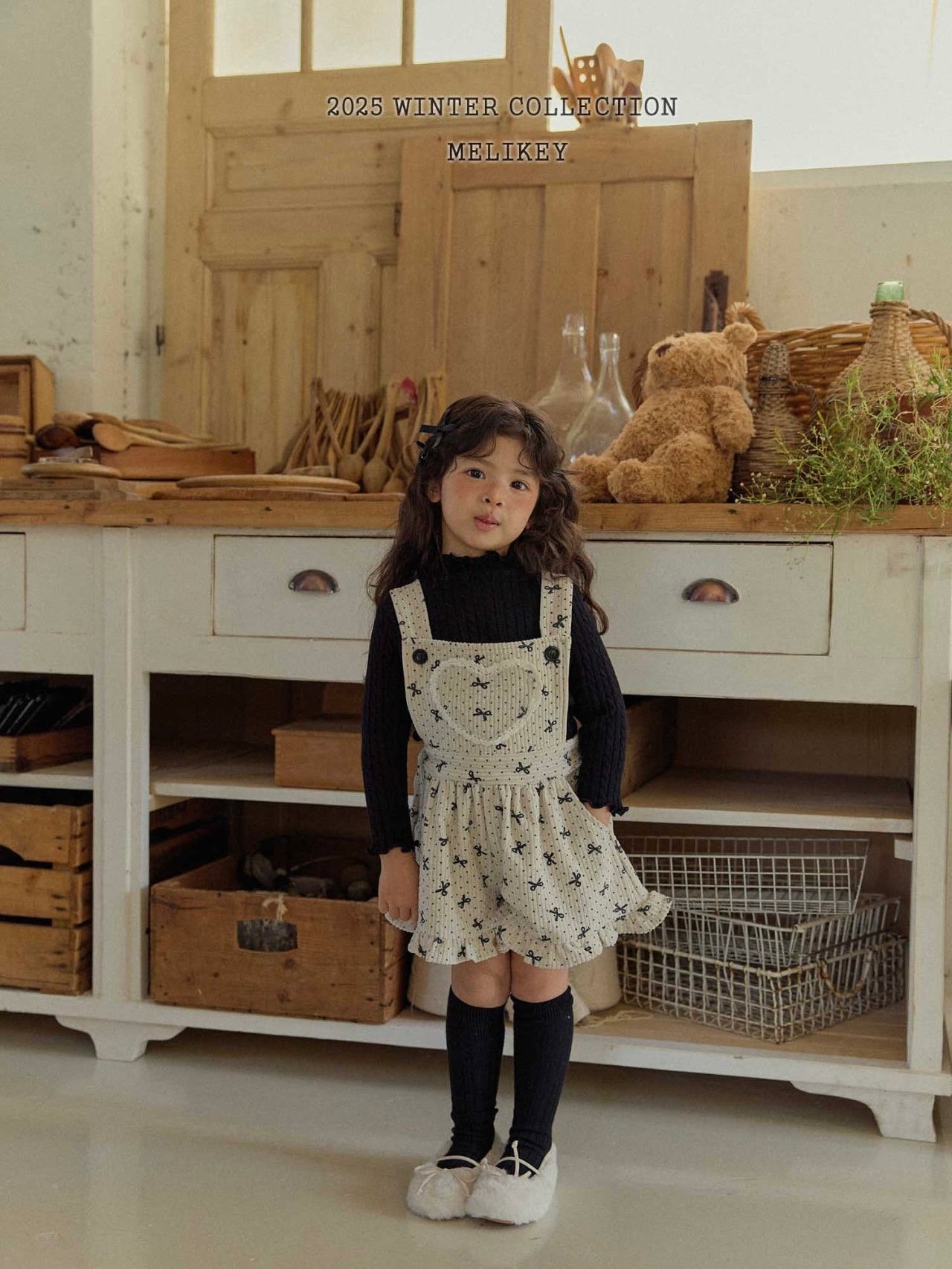 Ribbon frill suspender pants