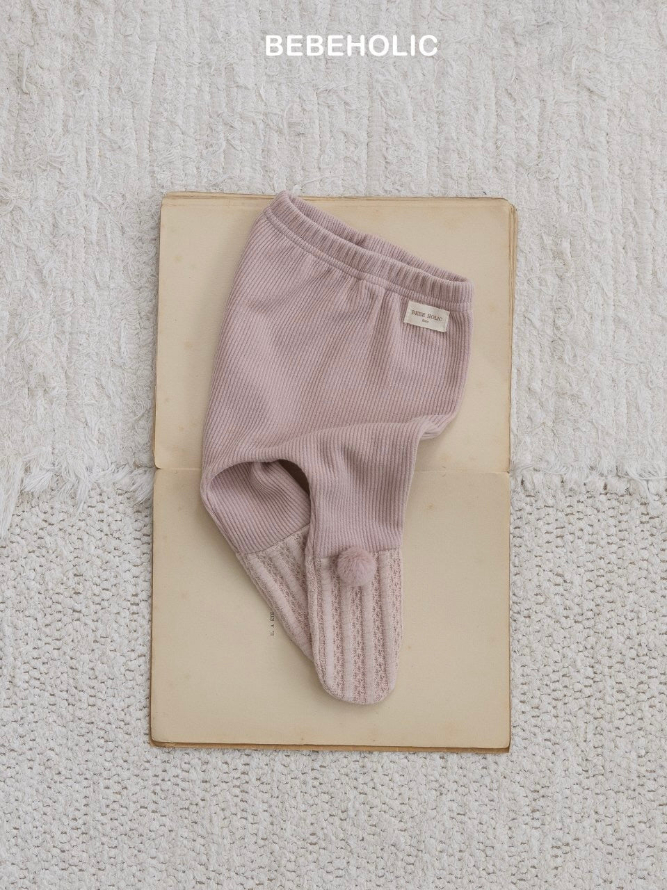 Pom pom texture leggings