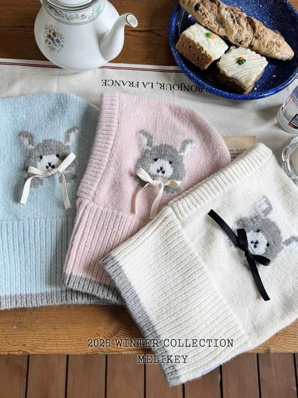 Bunny balaclava (with ribbon brooch)