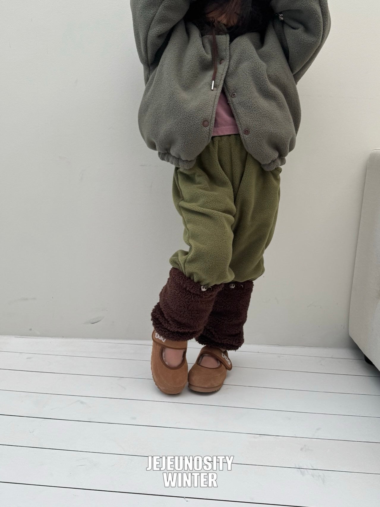 Ive reversible hooded jumper