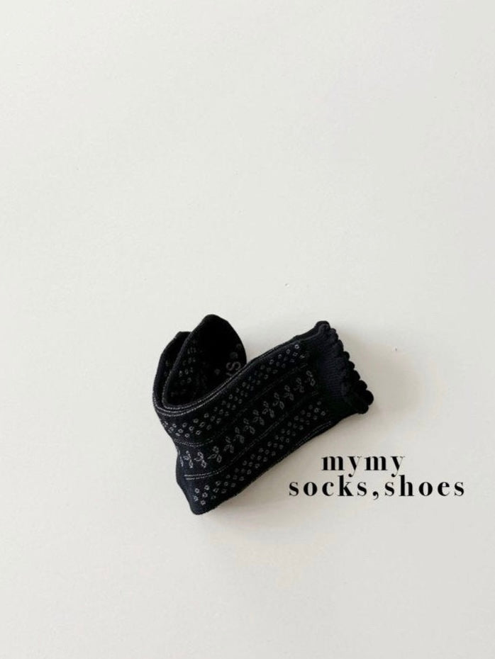 Eyelet socks set