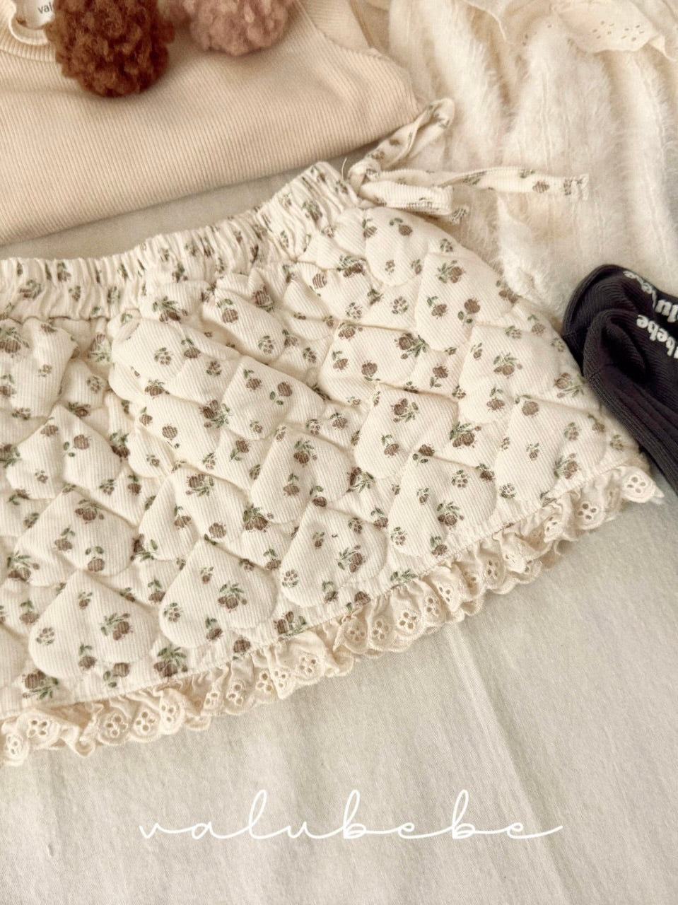 Flower padded skirt (baby)