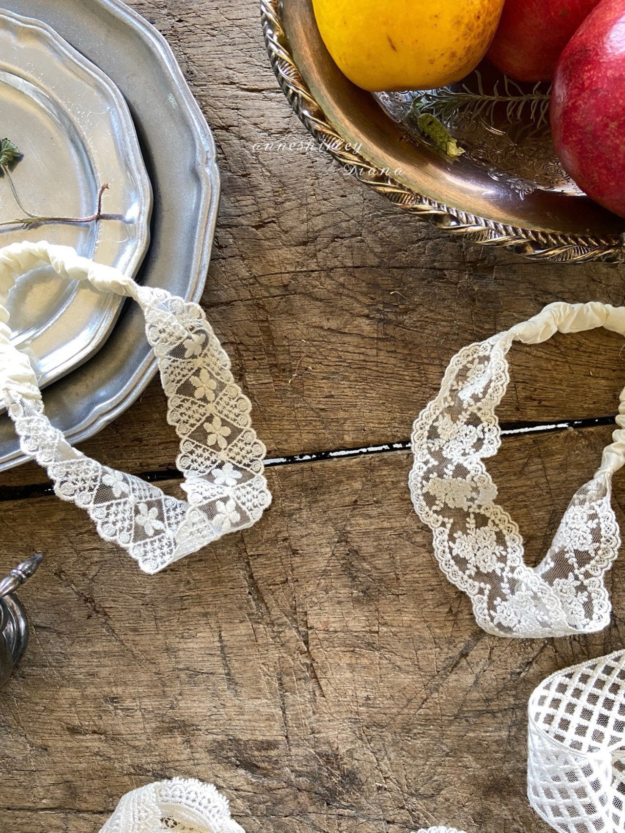 Lace hairband