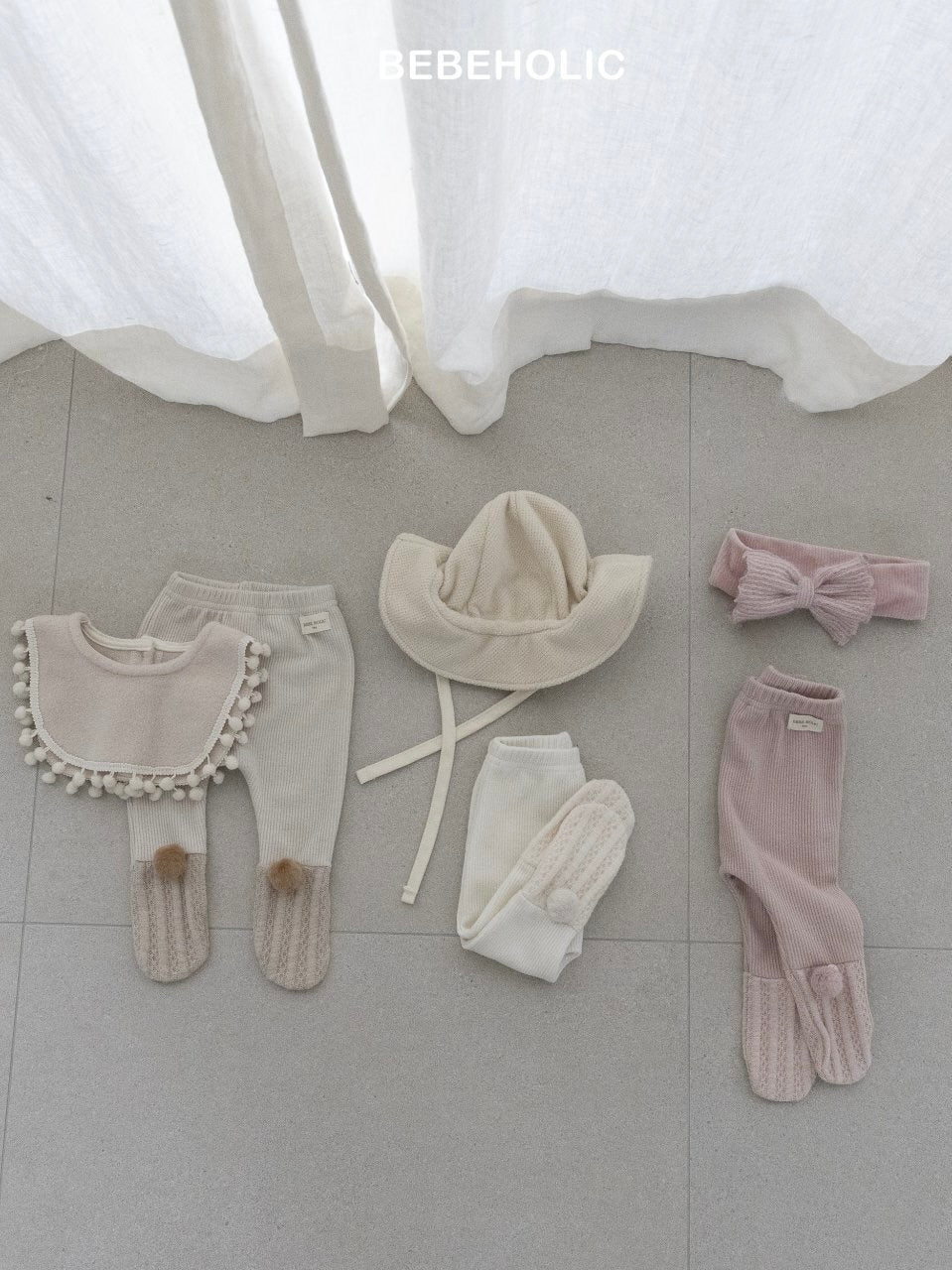 Pom pom texture leggings