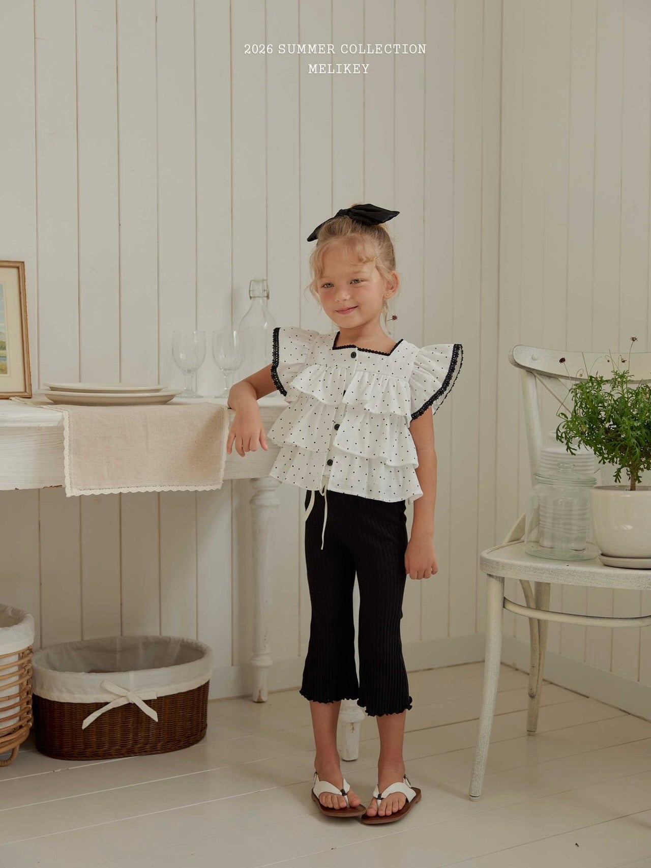 Dot tiered sleeveless top