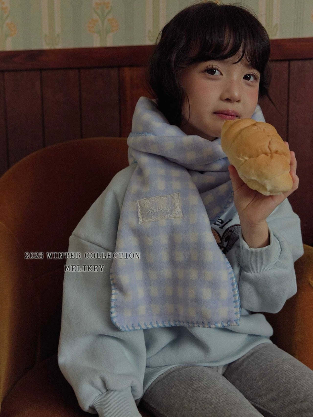 Fleece check muffler