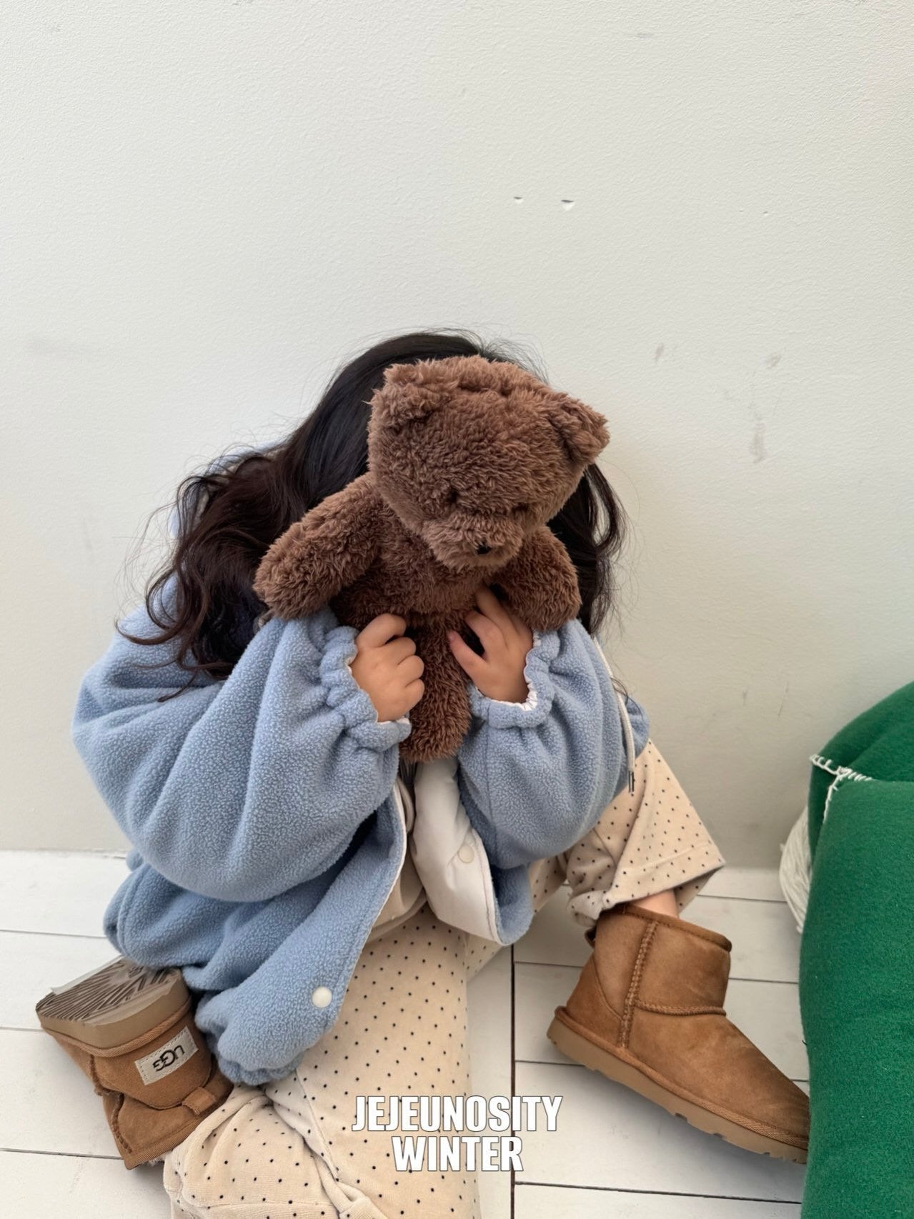 Ive reversible hooded jumper