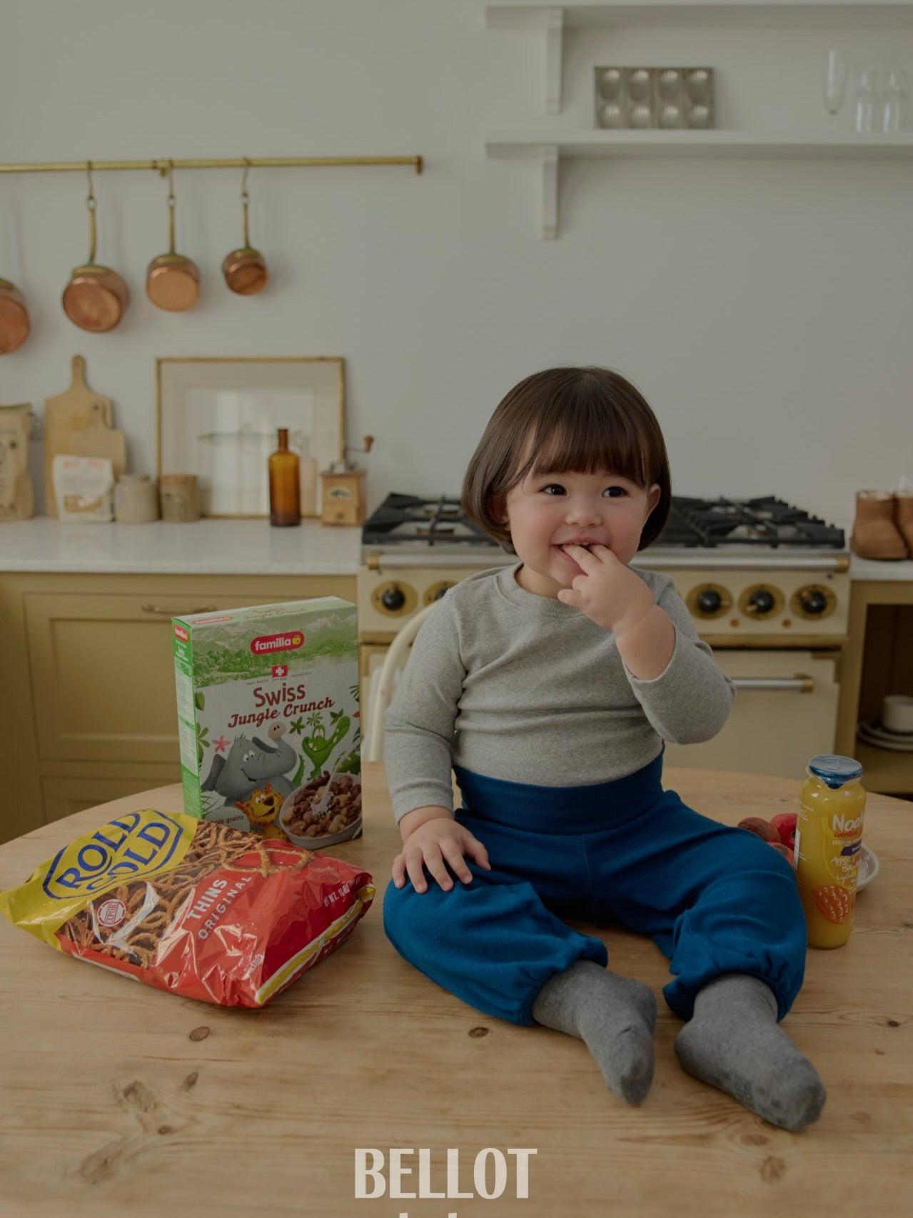 Bebe luna aladdin pants