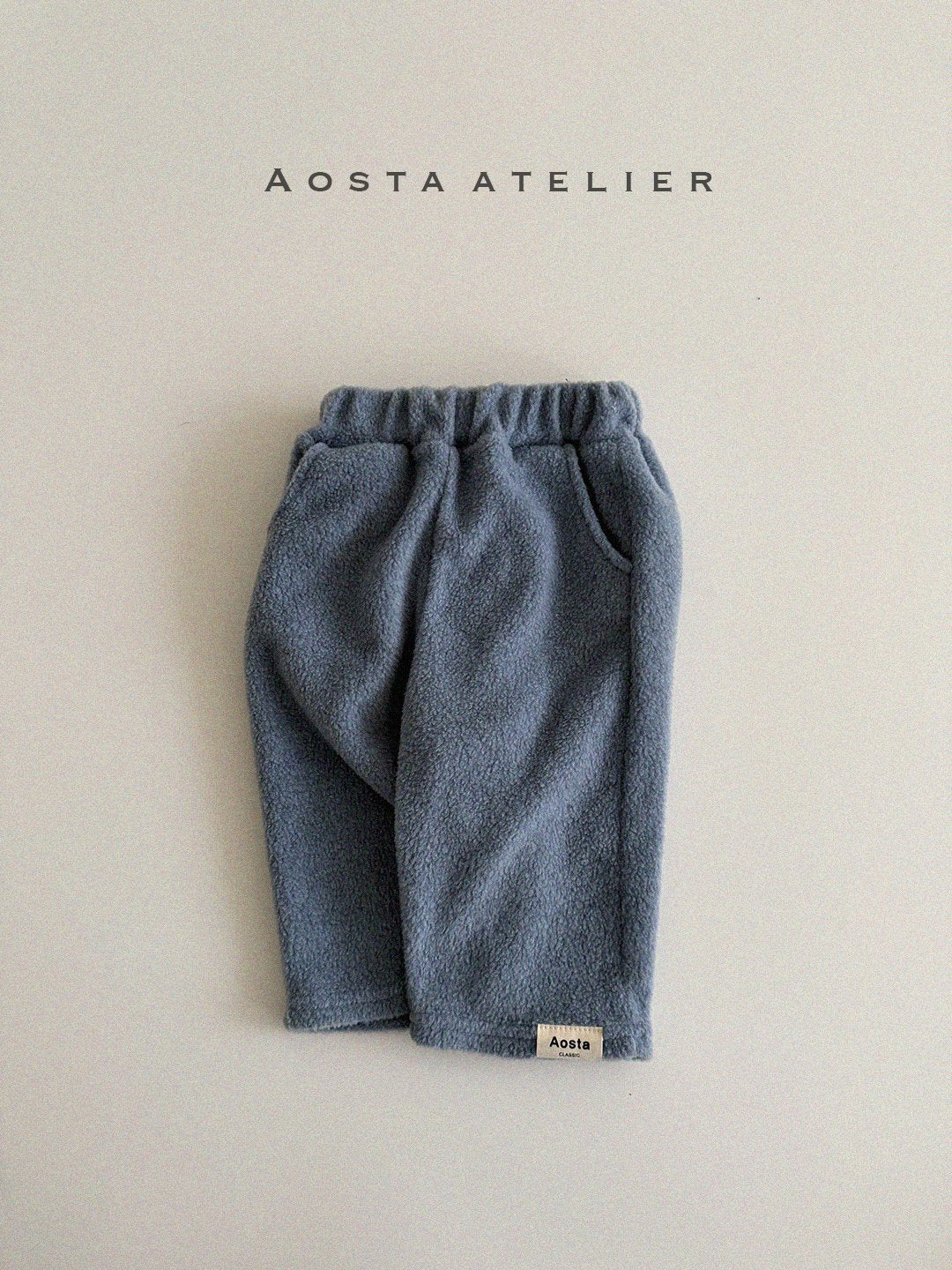 Classic knit pants