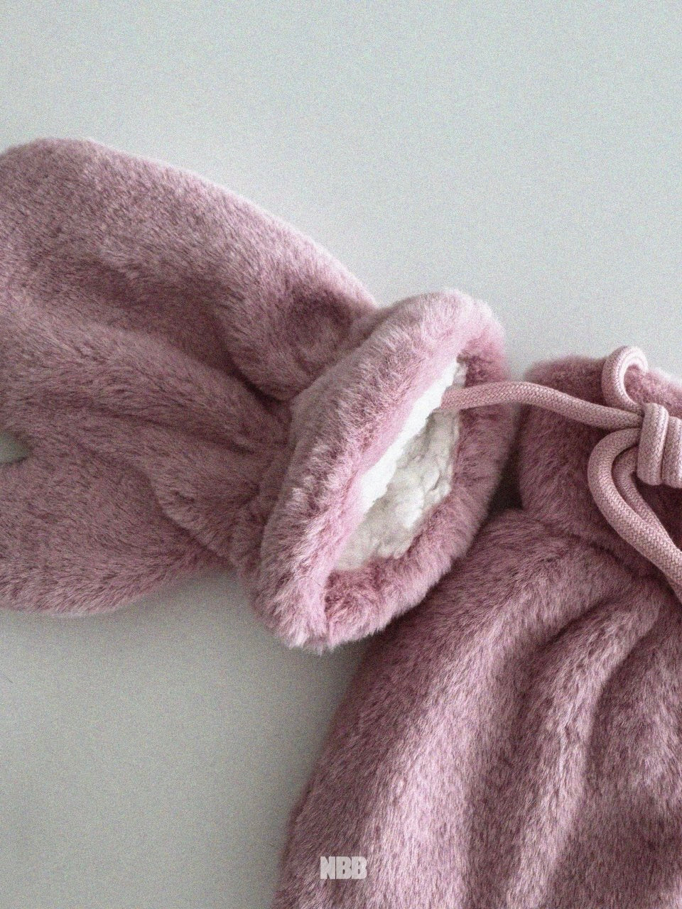 Winter fluffy gloves