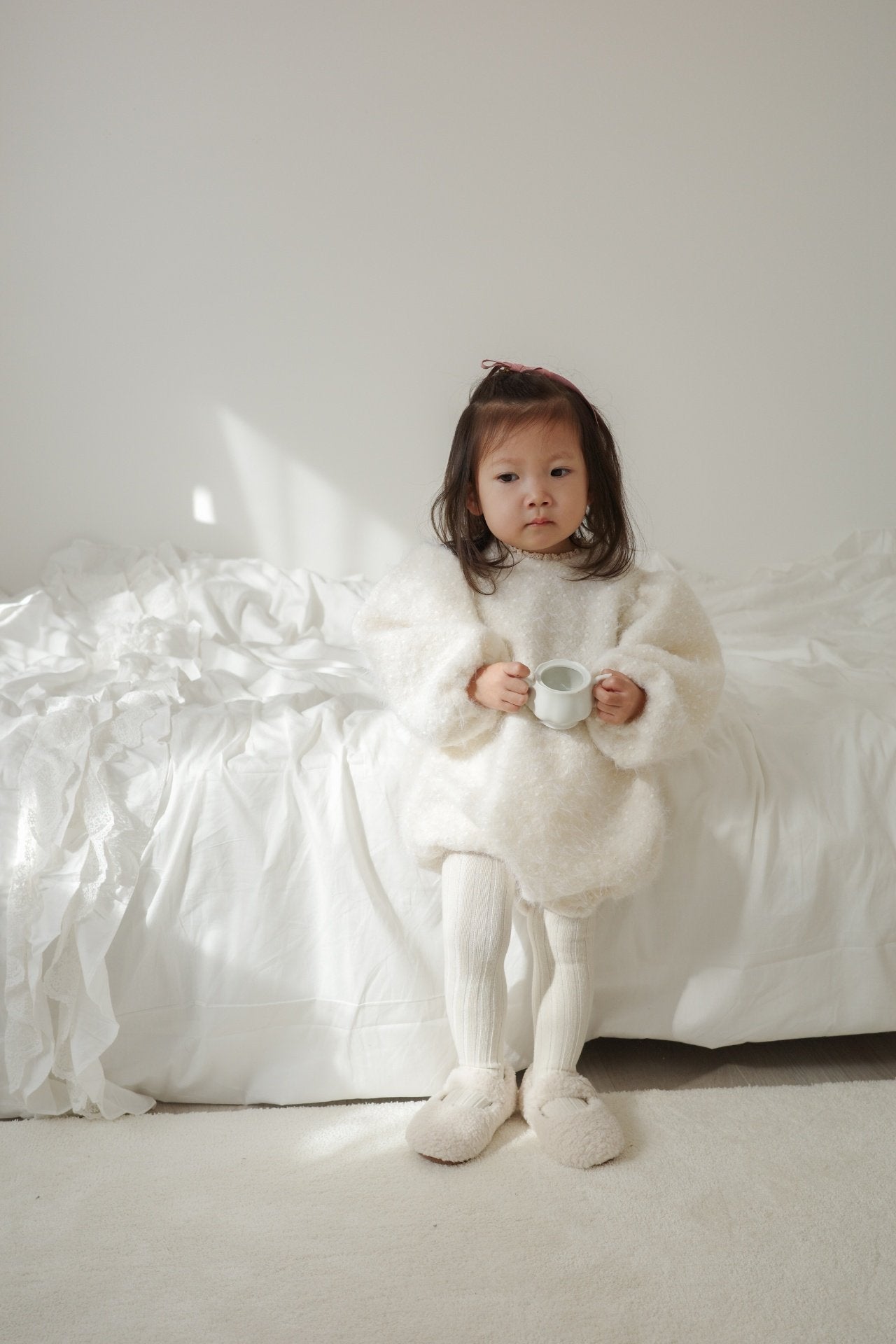 Puff sleeve wool rompers