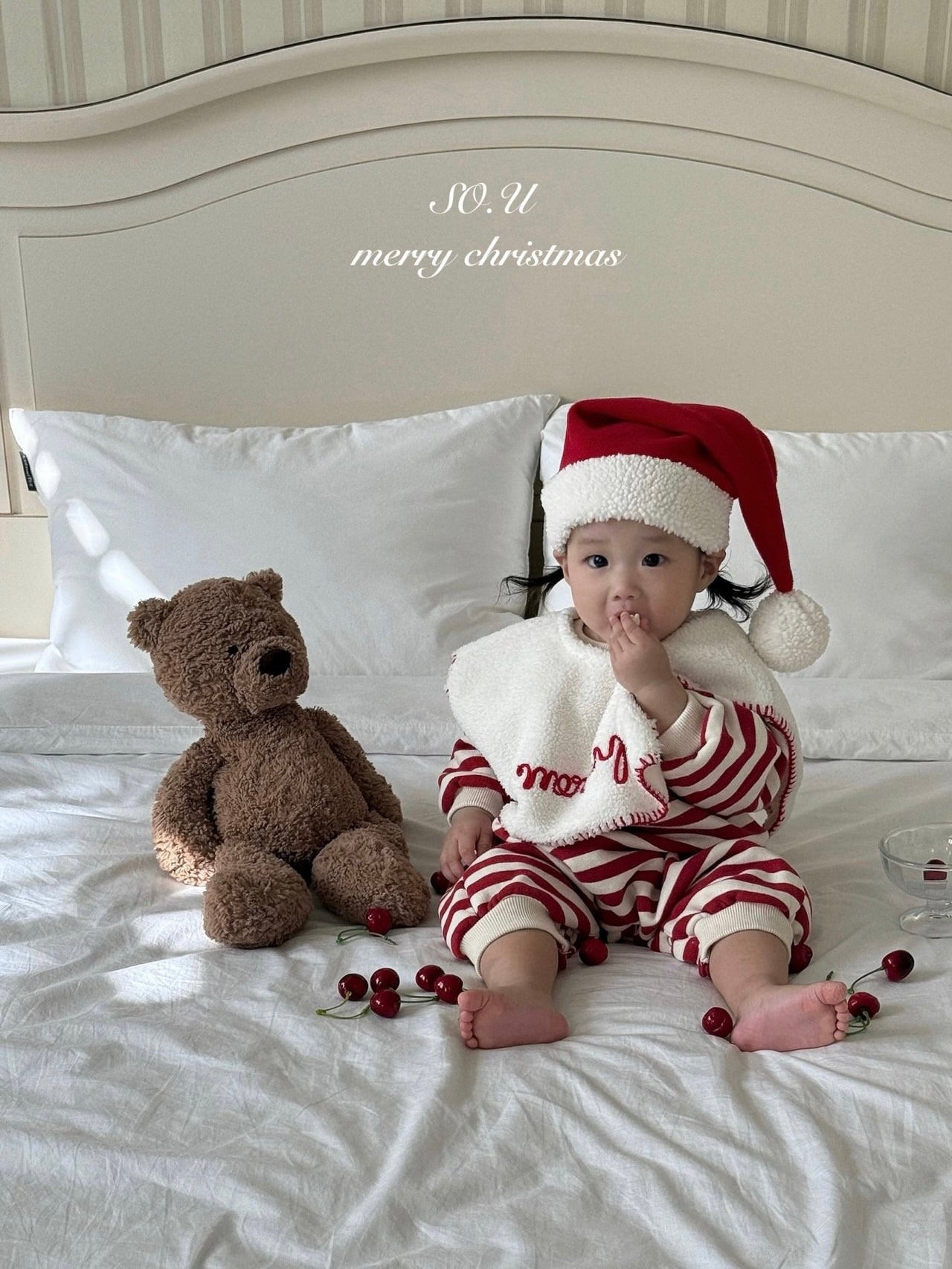 Christmas embroidered cape