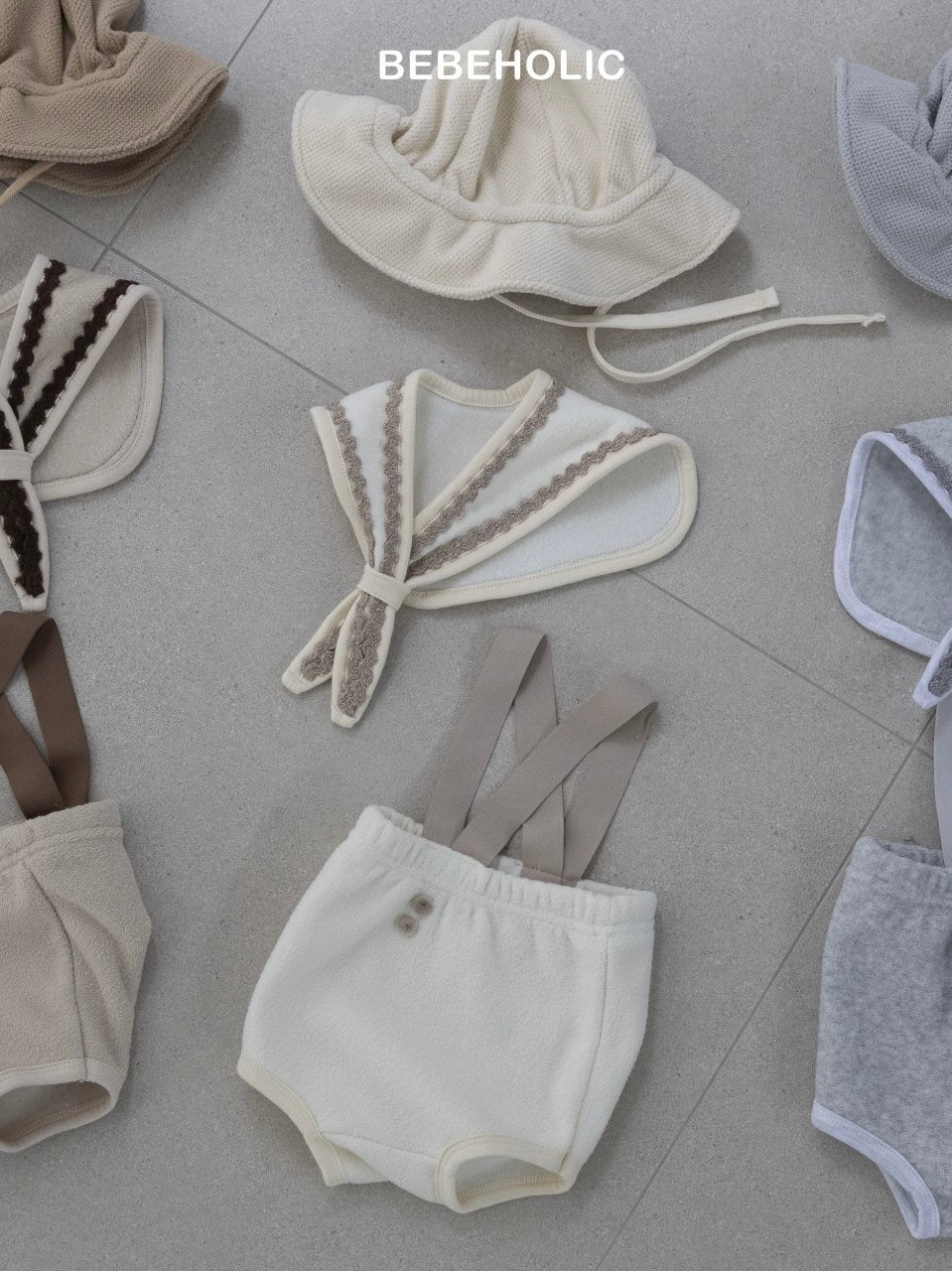 Scarf + terry bloomer set