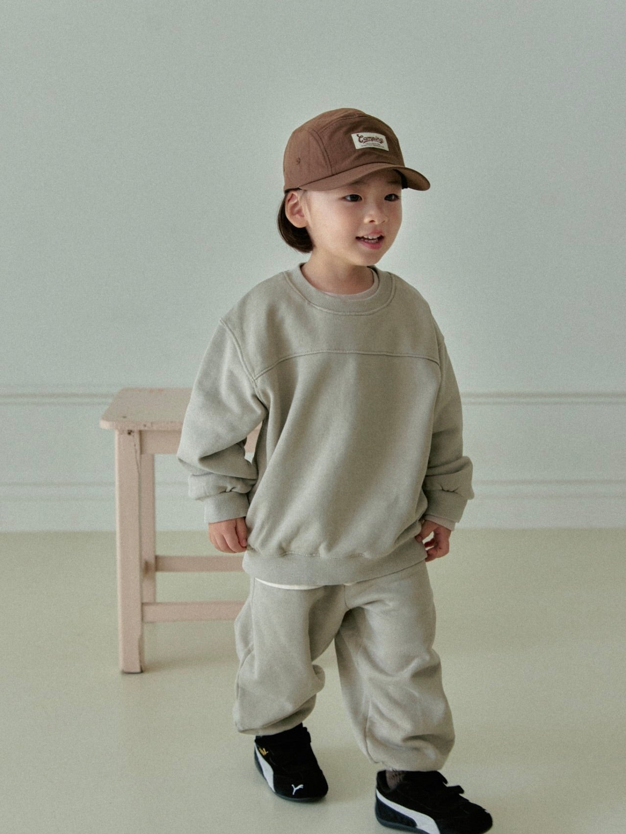 Pigment jogger pants             