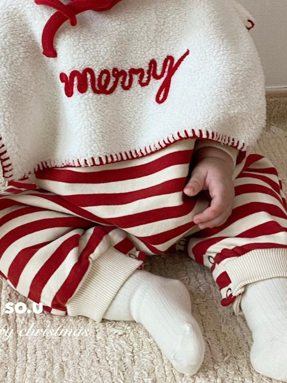 Christmas embroidered cape